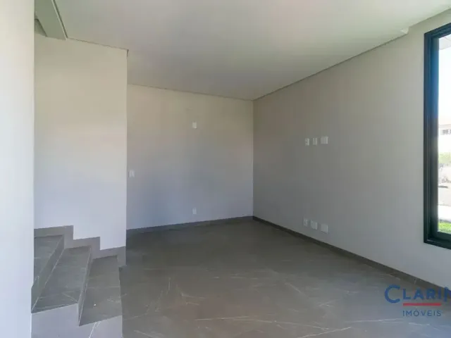 Sobrado 3 quartos e 1 banheiro, à venda, no bairro CENTRO em Campo Largo