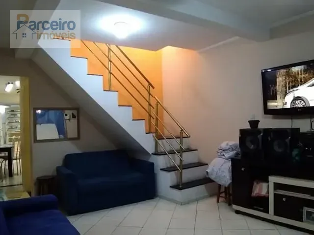 Casa 2 quartos e 3 banheiros, à venda, no bairro ITAQUERA em São Paulo