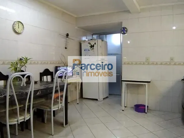 Casa 2 quartos e 3 banheiros, à venda, no bairro ITAQUERA em São Paulo