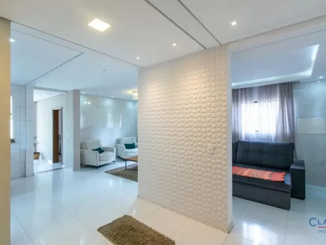 Casa 4 quartos e 4 banheiros, à venda, no bairro VILA BANCARIA em Campo Largo