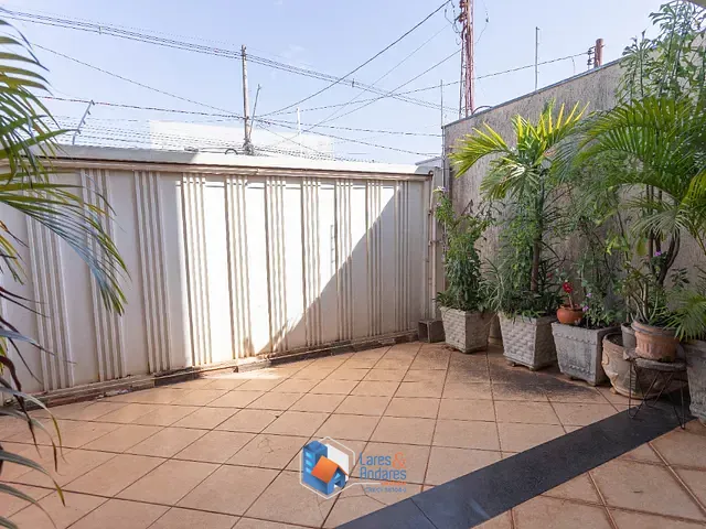 Sobrado com 238m² 4 quartos e 5 banheiros, à venda, no bairro Sorocabano em Jaboticabal