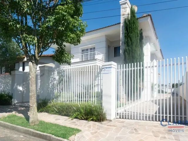 Sobrado 4 quartos e 5 banheiros, à venda, no bairro VILA BANCARIA em Campo Largo