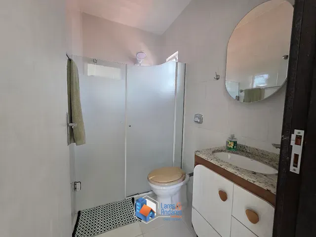 Sobrado com 440m² 3 quartos e 4 banheiros, à venda, no bairro Ingleses do Rio Vermelho em Florianópolis