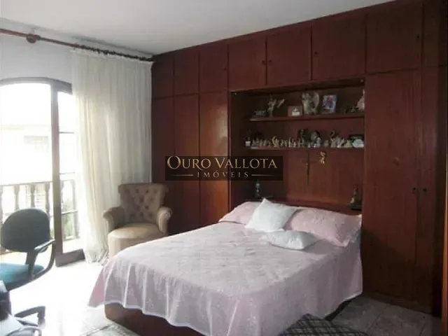Sobrado com 256m² 3 quartos e 4 banheiros, à venda, no bairro Chora Menino em São Paulo
