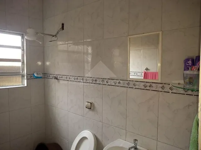 Sobrado com 332m², à venda, no bairro Jardim Miranda D'Aviz em Mauá
