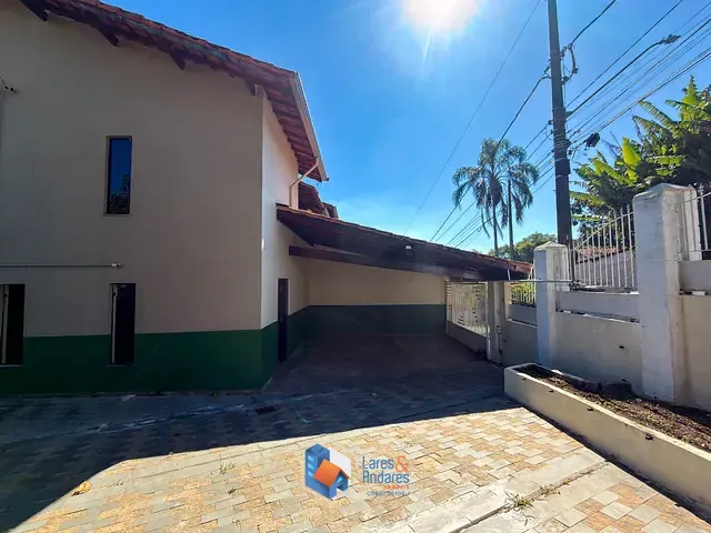 Sobrado com 353m² 3 quartos e 2 banheiros, à venda, no bairro Suíssa em Ribeirão Pires