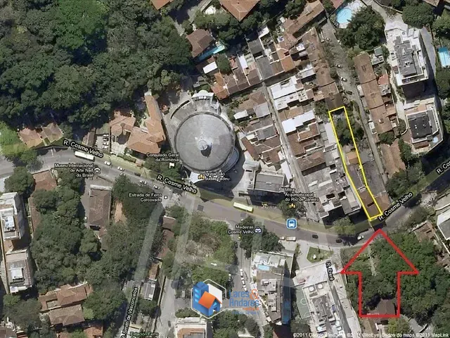 Sobrado com 600m² 10 quartos e 8 banheiros, à venda, no bairro Cosme Velho em Rio De Janeiro