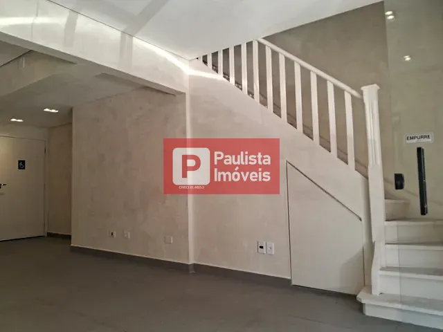 Sobrado com 100m² 3 quartos e 3 banheiros, para alugar, no bairro Campo Belo em São Paulo