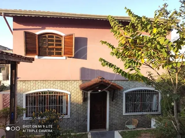 Sobrado com 340m² 6 quartos e 3 banheiros, à venda, no bairro Pedreira em São Paulo