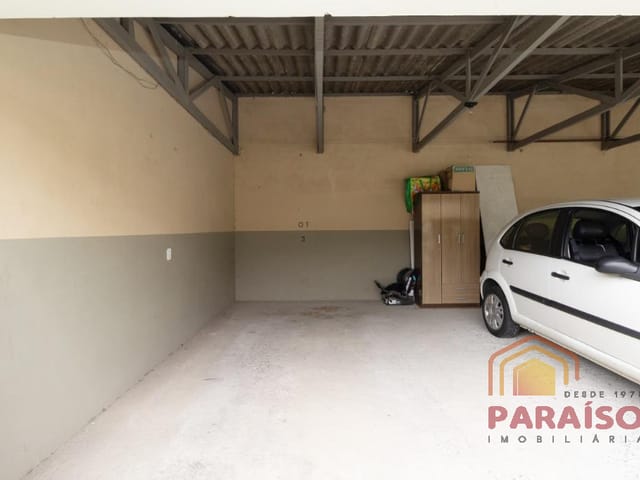 Sobrado 3 quartos e 1 banheiro, para alugar, no bairro Cajuru em Curitiba