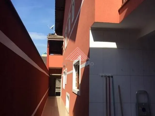 Sobrado com 125m² 3 quartos e 2 banheiros, à venda, no bairro Jardim Guapituba em Mauá