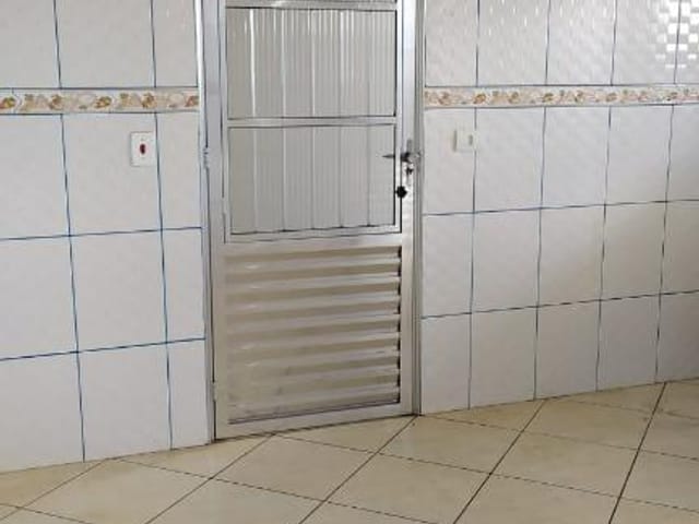 Sobrado com 135m² 7 quartos e 6 banheiros, à venda, no bairro Vale do Sol em Jandira