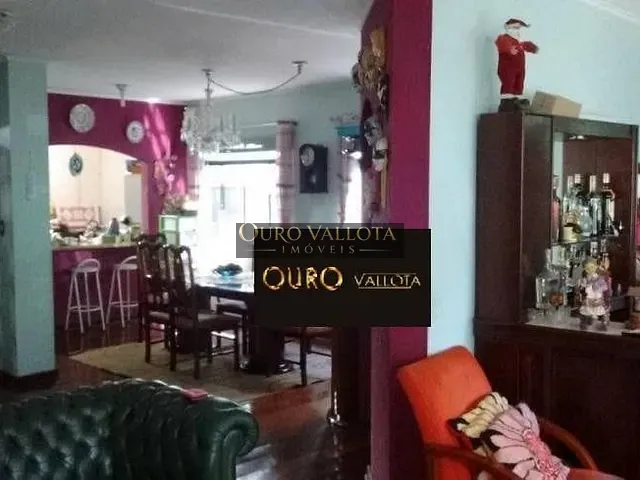 Sobrado com 332m² 4 quartos e 6 banheiros, à venda, no bairro Vila Zelina em São Paulo