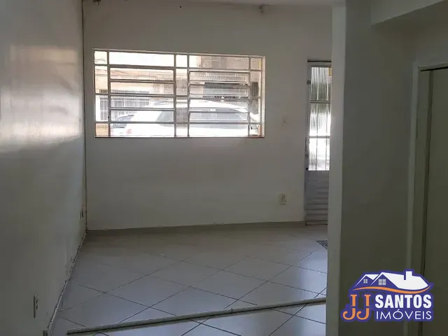 Sobrado com 50m² 4 quartos e 3 banheiros, à venda ou para alugar, no bairro Brás em São Paulo