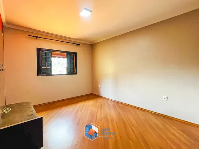 Sobrado com 143m² 2 quartos e 2 banheiros, à venda, no bairro Jardim São Jorge do Guapituba em Mauá