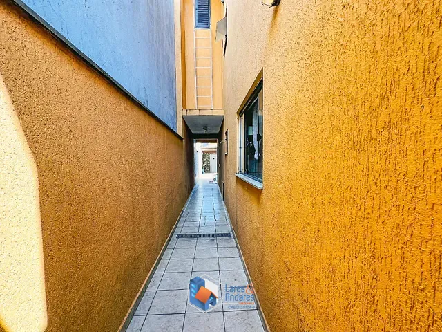 Sobrado com 143m² 2 quartos e 2 banheiros, à venda, no bairro Jardim São Jorge do Guapituba em Mauá