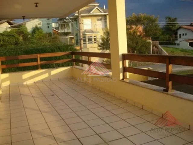 Sobrado 5 quartos e 8 banheiros, à venda, no bairro Jardim Santos Dumont em Mogi das Cruzes