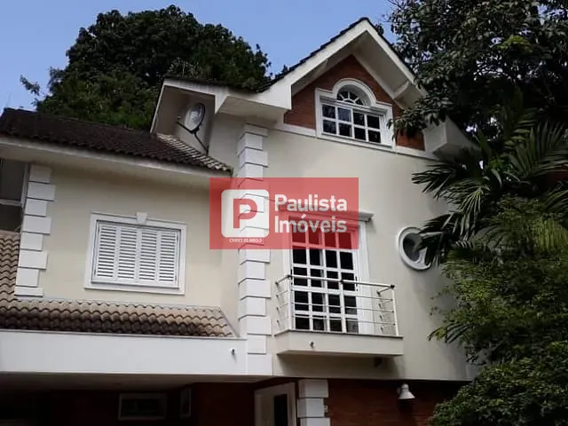 Sobrado com 300m² 4 quartos e 6 banheiros, à venda, no bairro Jardim Petrópolis em São Paulo