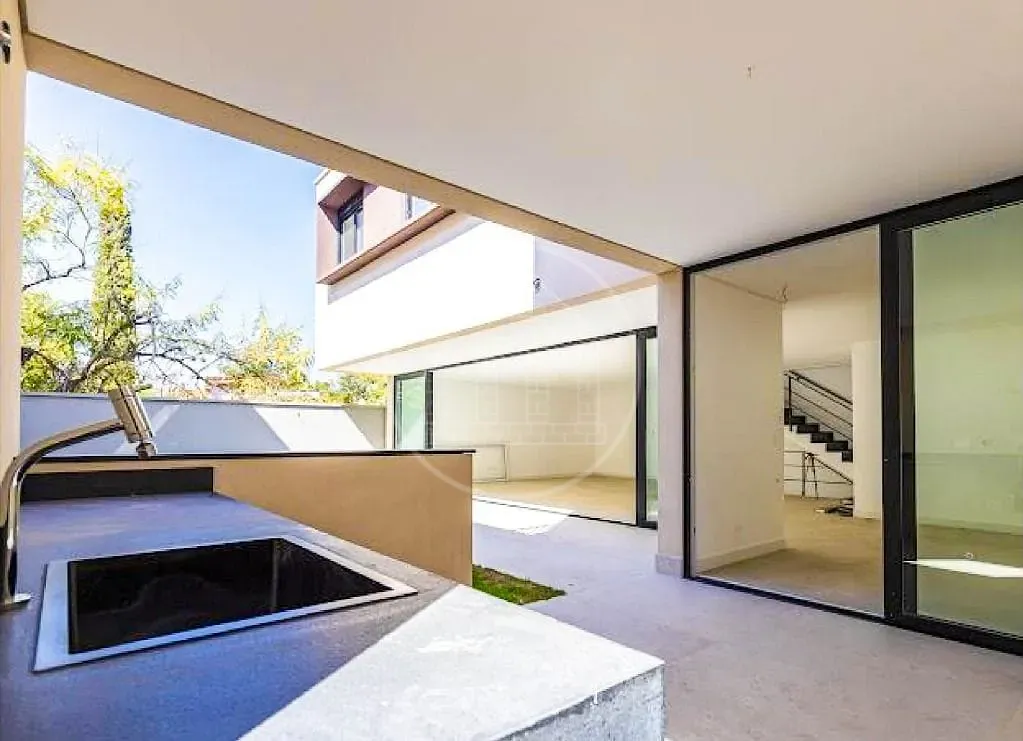 Sobrado, 4 quartos, 350 m² - Foto 7