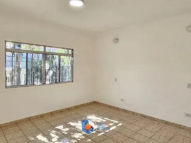 Sobrado com 251m² 5 quartos e 3 banheiros, à venda, no bairro Jardim Regis em São Paulo