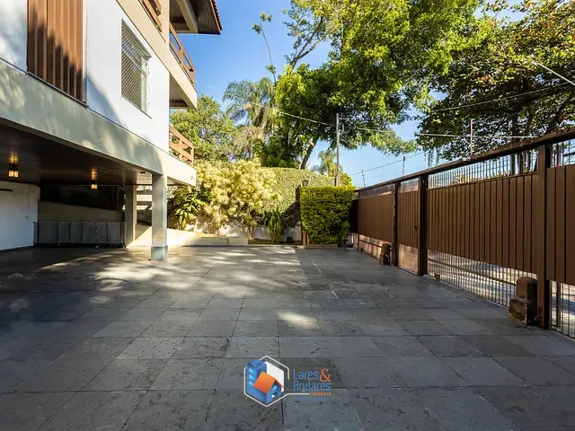 Sobrado com 559m² 5 quartos e 7 banheiros, à venda, no bairro Butantã em São Paulo