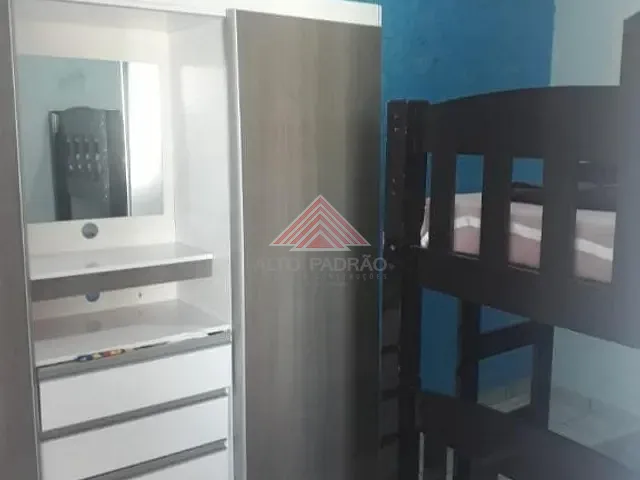 Sobrado com 175m² 3 quartos e 2 banheiros, à venda, no bairro Jardim Aracy em Mauá