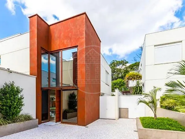 Sobrado com 680m² 4 quartos e 1 banheiro, à venda, no bairro Campo Belo em São Paulo
