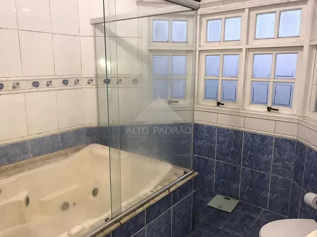 Sobrado com 204m² 2 quartos e 1 banheiro, à venda, no bairro Parque São Vicente em Mauá