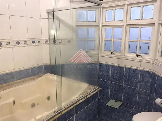 Sobrado com 204m² 2 quartos e 1 banheiro, à venda, no bairro Parque São Vicente em Mauá