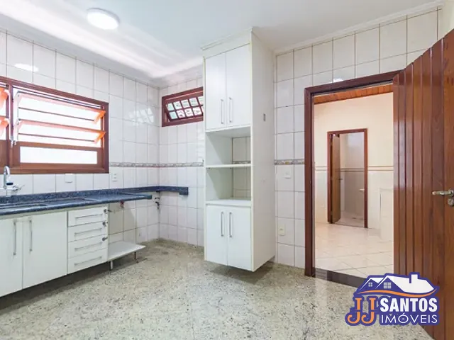 Sobrado com 210m² 4 quartos e 2 banheiros, à venda, no bairro Vila Prudente em São Paulo