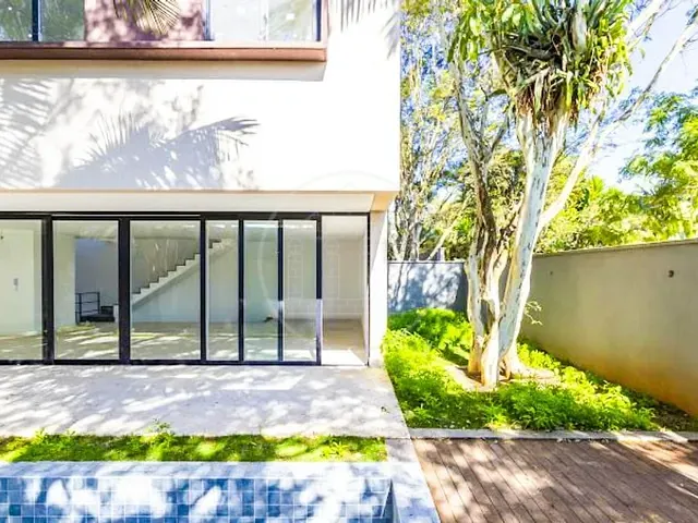 Sobrado com 531m² 4 quartos e 5 banheiros, à venda, no bairro Jardim Cordeiro em São Paulo