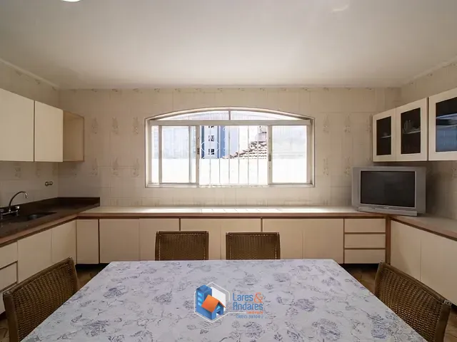 Sobrado com 252m² 3 quartos e 5 banheiros, à venda, no bairro Vila Santa Maria em São Paulo