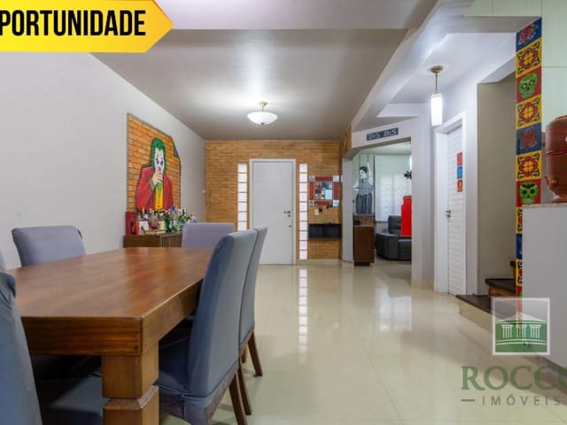 Sobrado 3 quartos e 3 banheiros, à venda, no bairro XAXIM em Curitiba