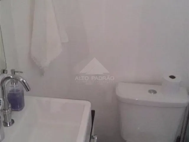 Sobrado com 100m², à venda, no bairro Vila Emílio em Mauá