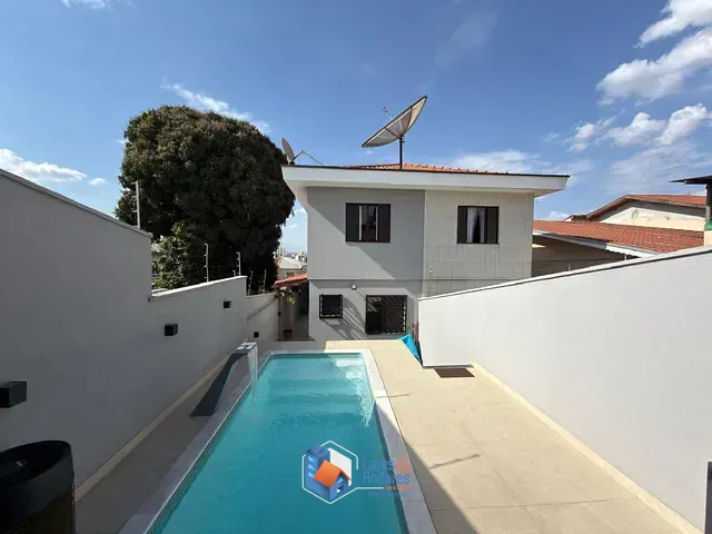 Sobrado com 200m² 3 quartos e 3 banheiros, à venda, no bairro Parque Vitória em São Paulo