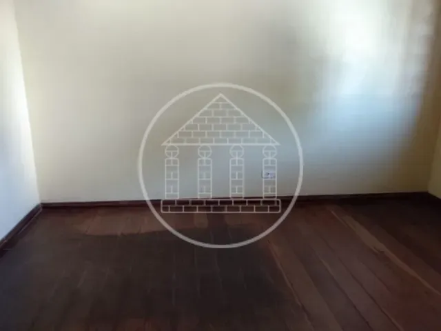 Sobrado com 250m² 2 quartos e 3 banheiros, à venda, no bairro Jardim Santa Fé (Zona Sul) em São Paulo