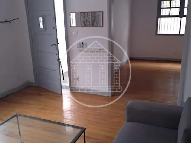 Sobrado com 233m² 3 quartos e 3 banheiros, à venda ou para alugar, no bairro Santo Amaro em São Paulo