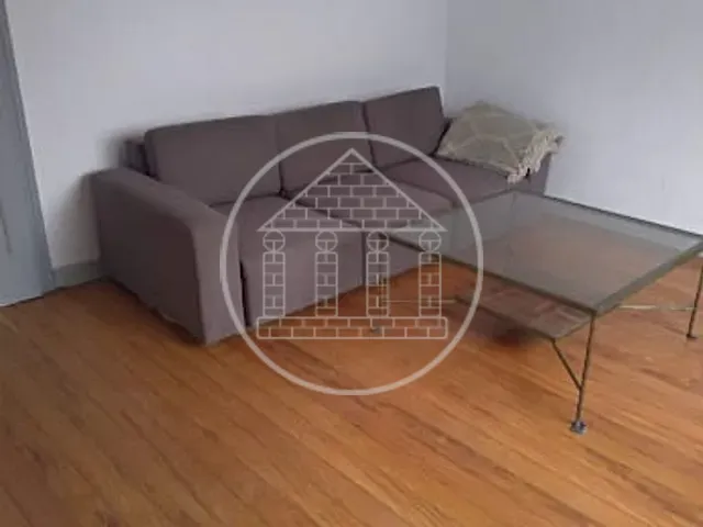 Sobrado com 233m² 3 quartos e 3 banheiros, à venda ou para alugar, no bairro Santo Amaro em São Paulo