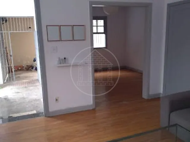 Sobrado com 233m² 3 quartos e 3 banheiros, à venda ou para alugar, no bairro Santo Amaro em São Paulo