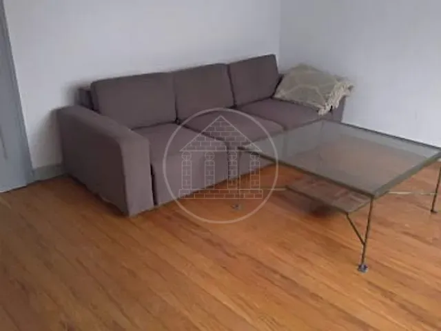 Sobrado com 233m² 3 quartos e 3 banheiros, à venda ou para alugar, no bairro Santo Amaro em São Paulo