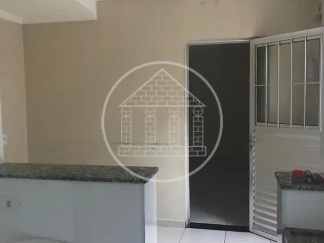 Sobrado com 198m² 4 quartos e 4 banheiros, à venda, no bairro Jardim Guanabara em São Paulo