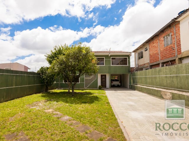 Sobrado 3 quartos e 3 banheiros, à venda, no bairro Osasco em Colombo