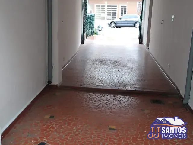 Sobrado com 210m² 4 quartos e 2 banheiros, à venda ou para alugar, no bairro Vila Bertioga em São Paulo