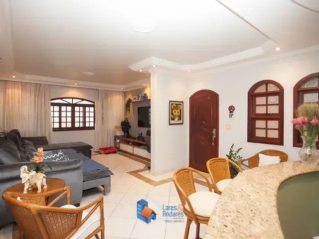 Sobrado com 144m² 3 quartos e 4 banheiros, à venda, no bairro Vila Pereira Barreto em São Paulo