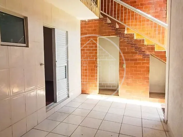 Sobrado com 160m² 3 quartos e 3 banheiros, à venda, no bairro Jardim Ipanema (Zona Sul) em São Paulo