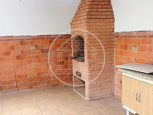 Sobrado com 160m² 3 quartos e 3 banheiros, à venda, no bairro Jardim Ipanema (Zona Sul) em São Paulo