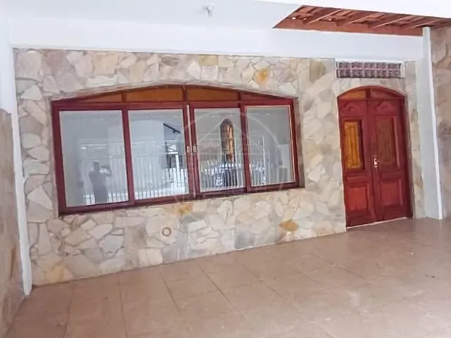 Sobrado com 160m² 3 quartos e 3 banheiros, à venda, no bairro Jardim Ipanema (Zona Sul) em São Paulo