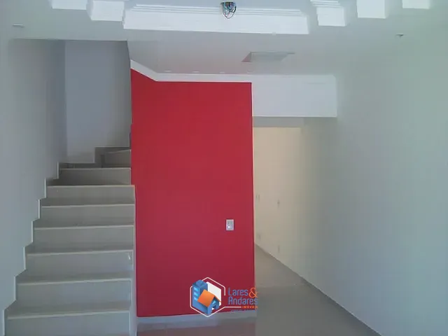 Sobrado com 115m² 3 quartos e 4 banheiros, à venda, no bairro Parque Panamericano em São Paulo