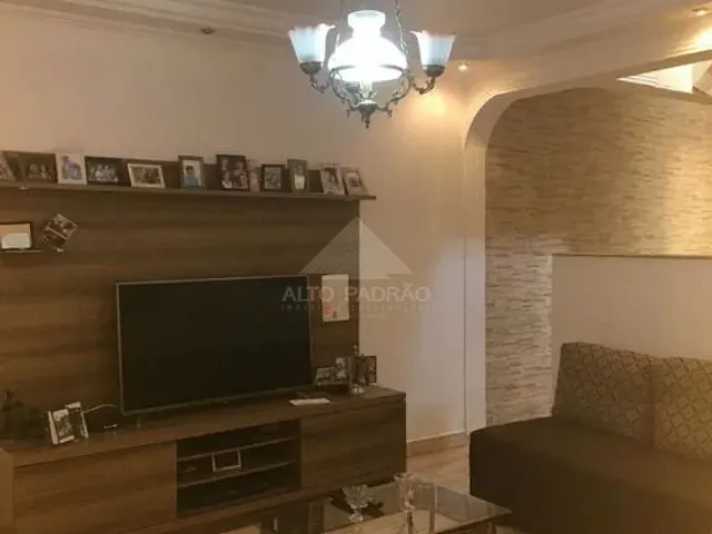 Sobrado com 150m² 3 quartos e 2 banheiros, à venda, no bairro Vila Nossa Senhora das Vitórias em Mauá