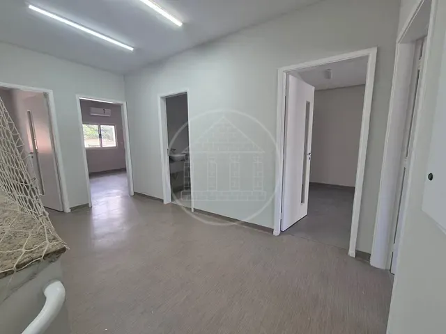 Sobrado com 397m², para alugar, no bairro Santo Amaro em São Paulo